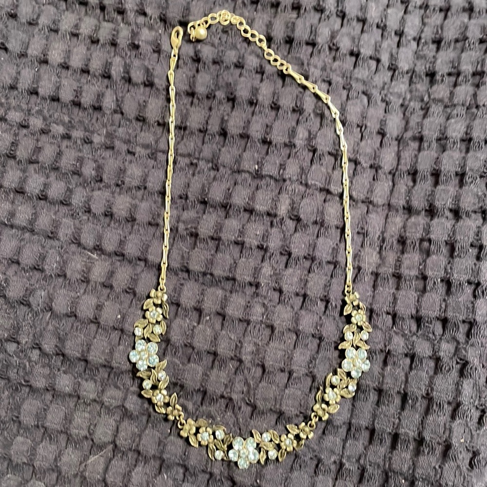 Silver and blue stone necklace with extender